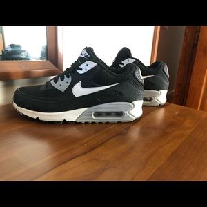 Nike Air Max - Black gray white